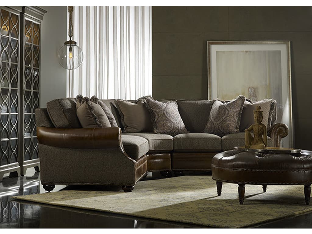 220 Amr Warner Sectional Leatehr/Fabric Combo